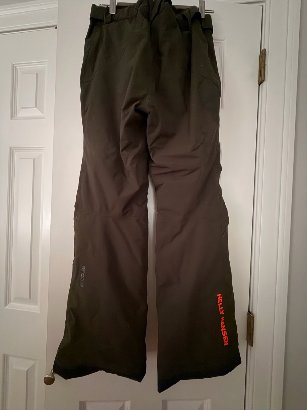 Helly Hansen juniors ski pants.